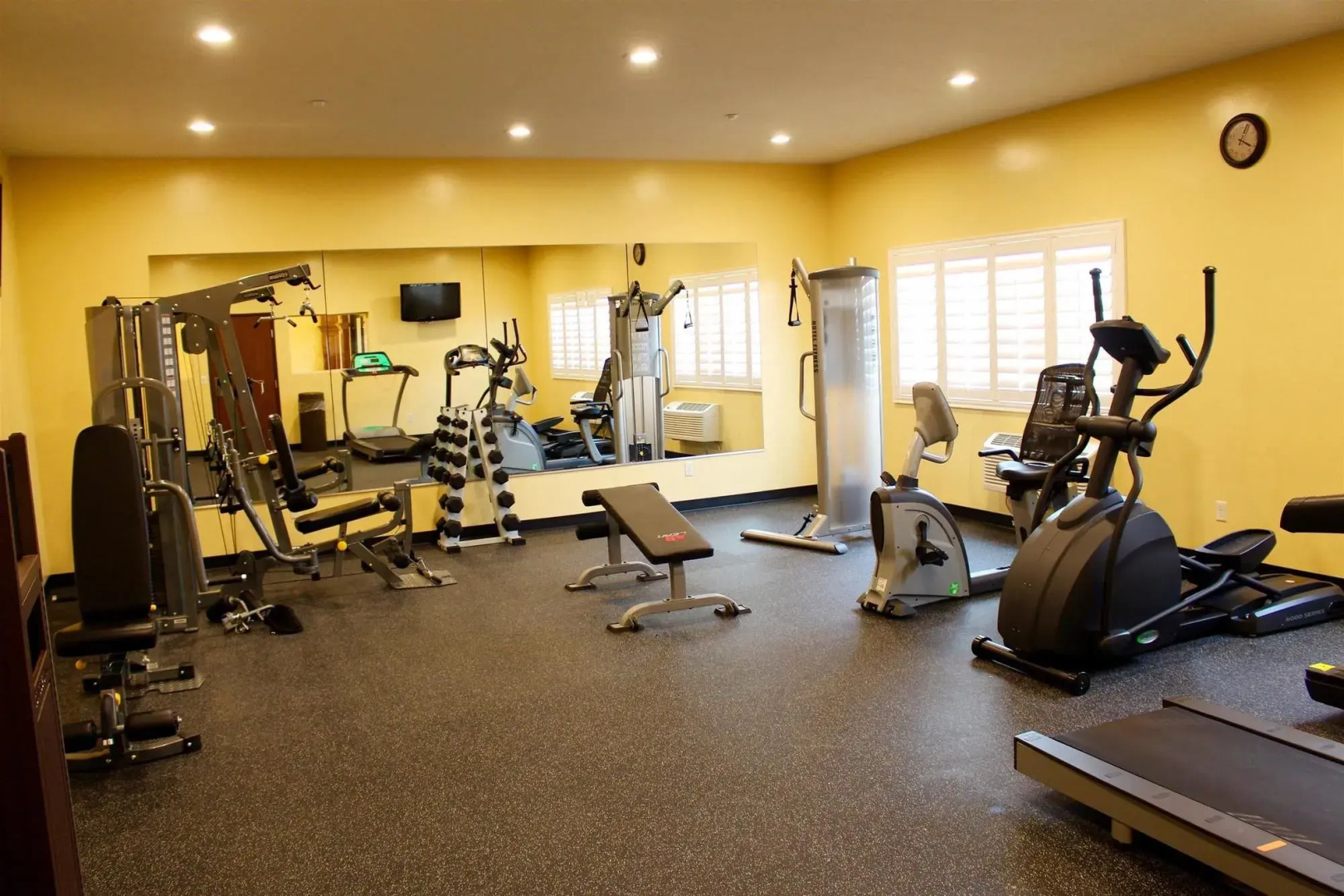 Best Western Plus Landmark Hotel