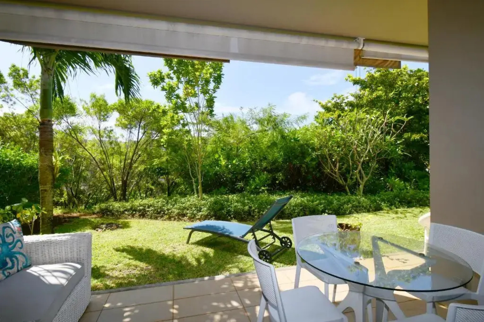 Azuri Ilea 37 with private Garden