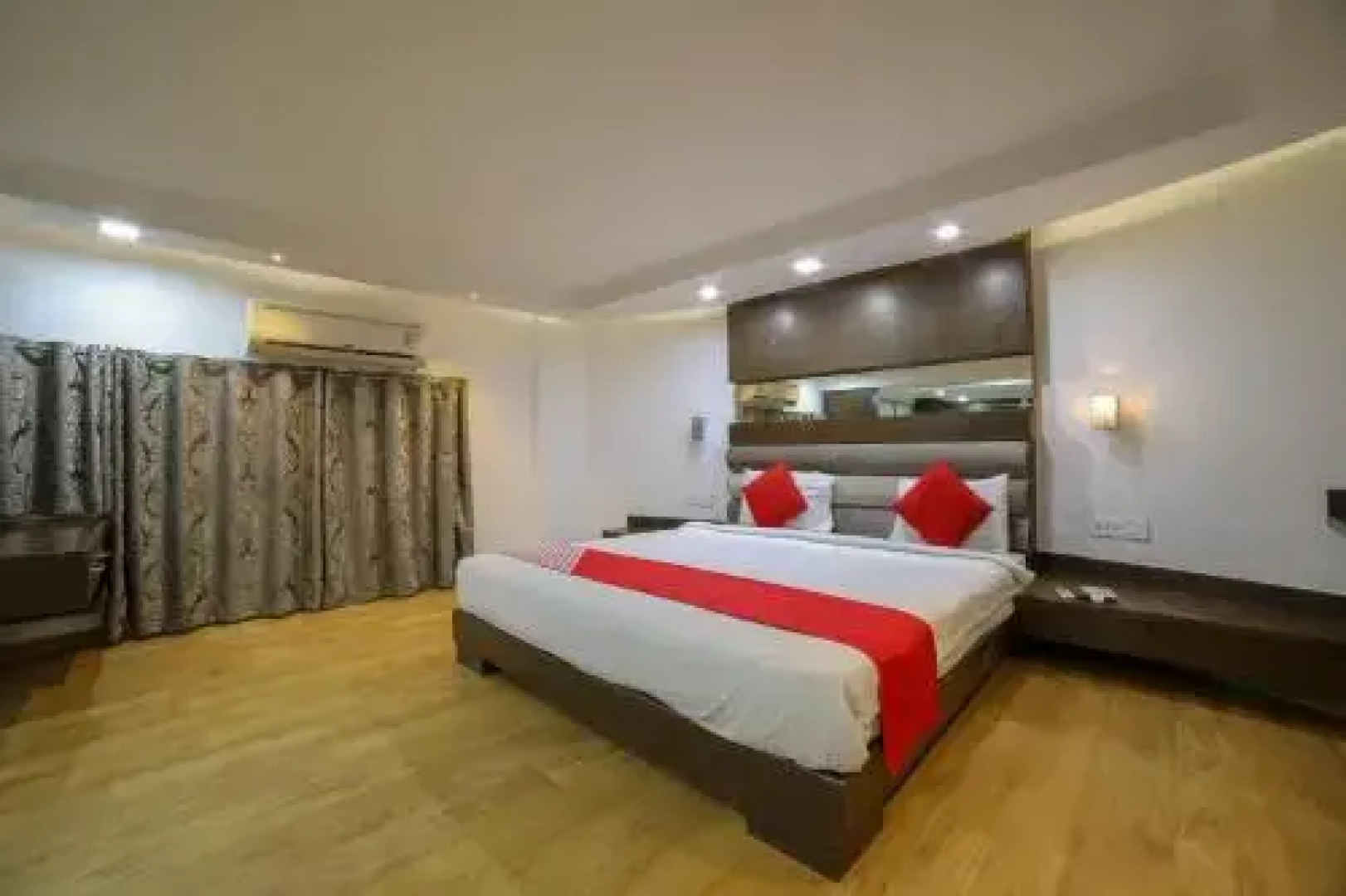 OYO 29220 Hotel Siddharth