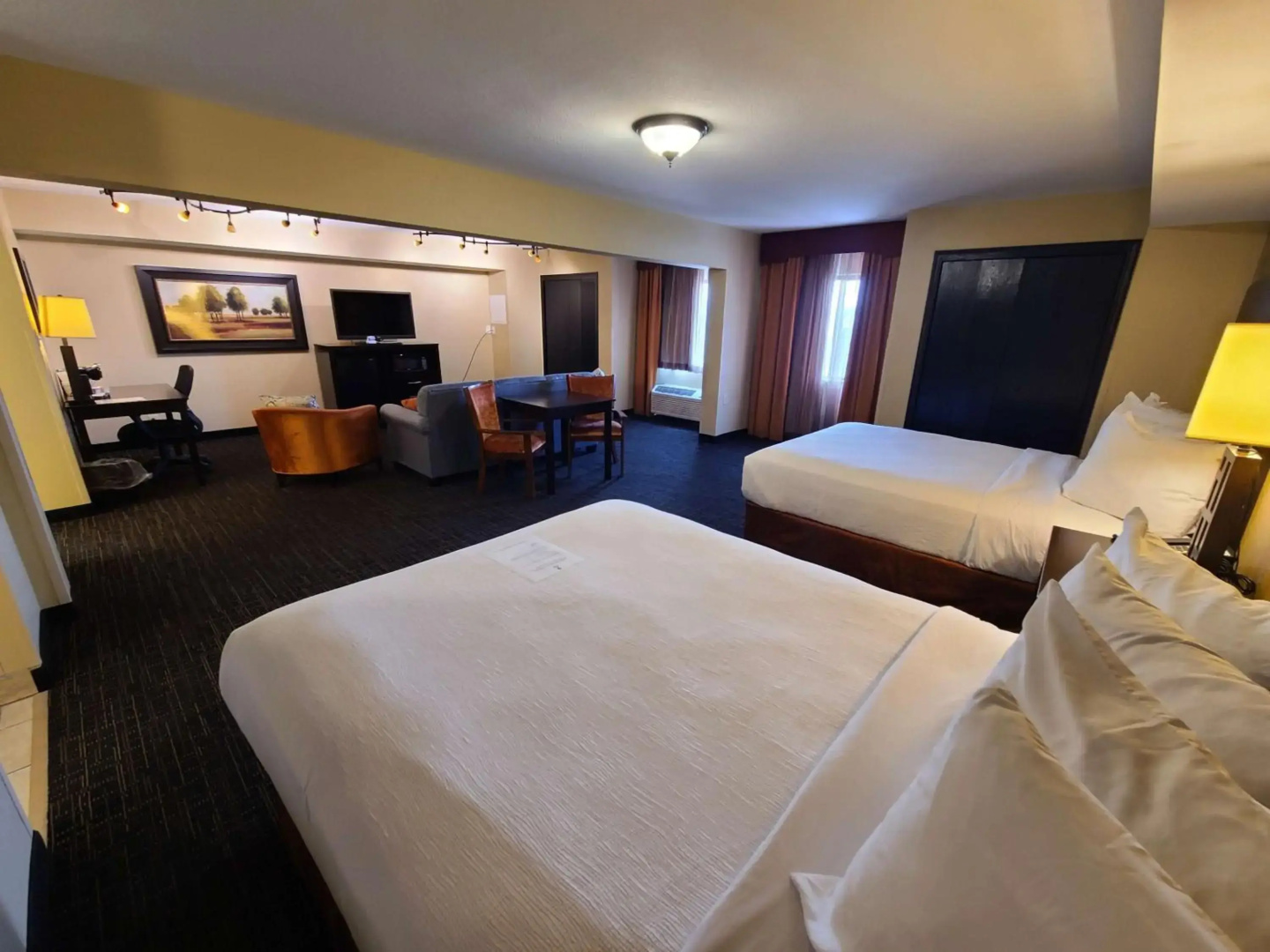 Best Western Plus North Platte Inn & Suites
