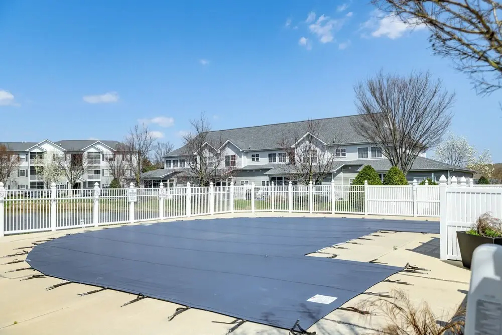 Community Pool & Private Balcony: Chic Lewes Gem