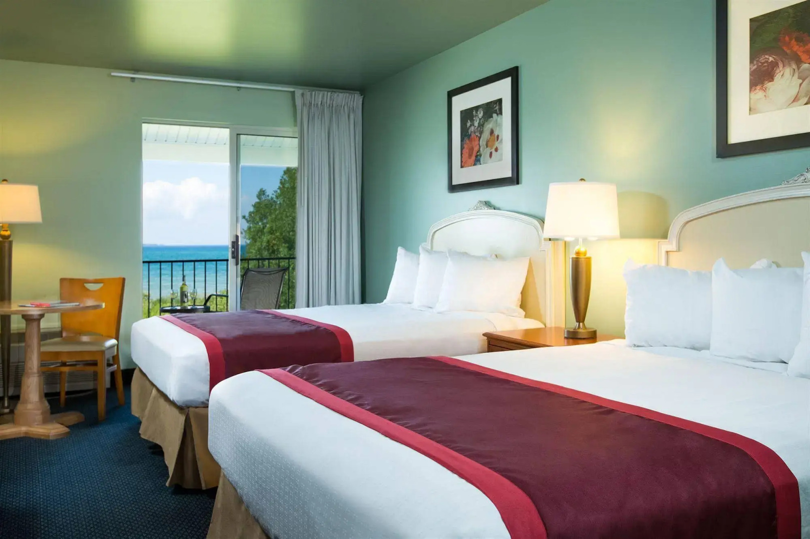 Clearwater Lakeshore Motel