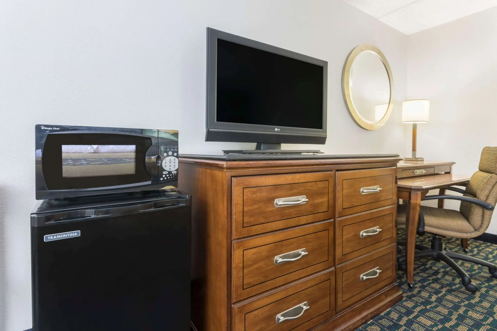 Super 8 By Wyndham Kingsland I-95/Naval Base Area