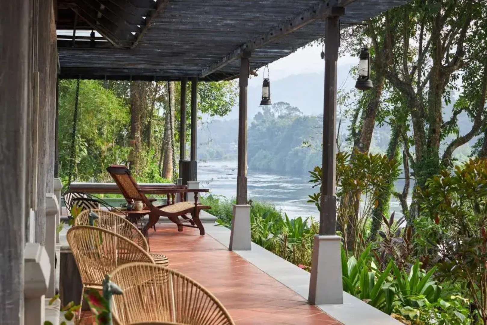 Periyar River lodge
