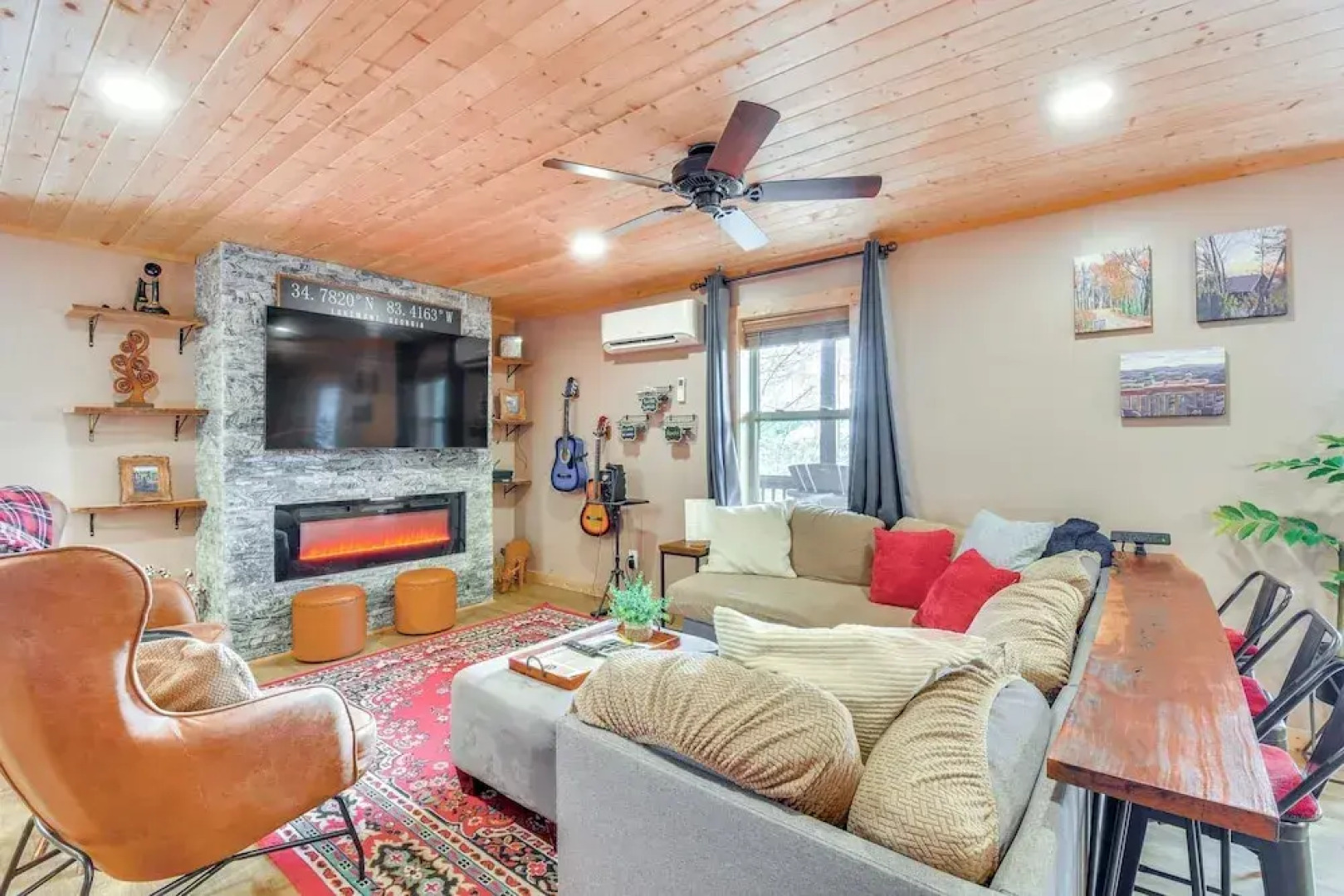 Lakemont Mountain Cabin w/ Game Room & Hot Tub!