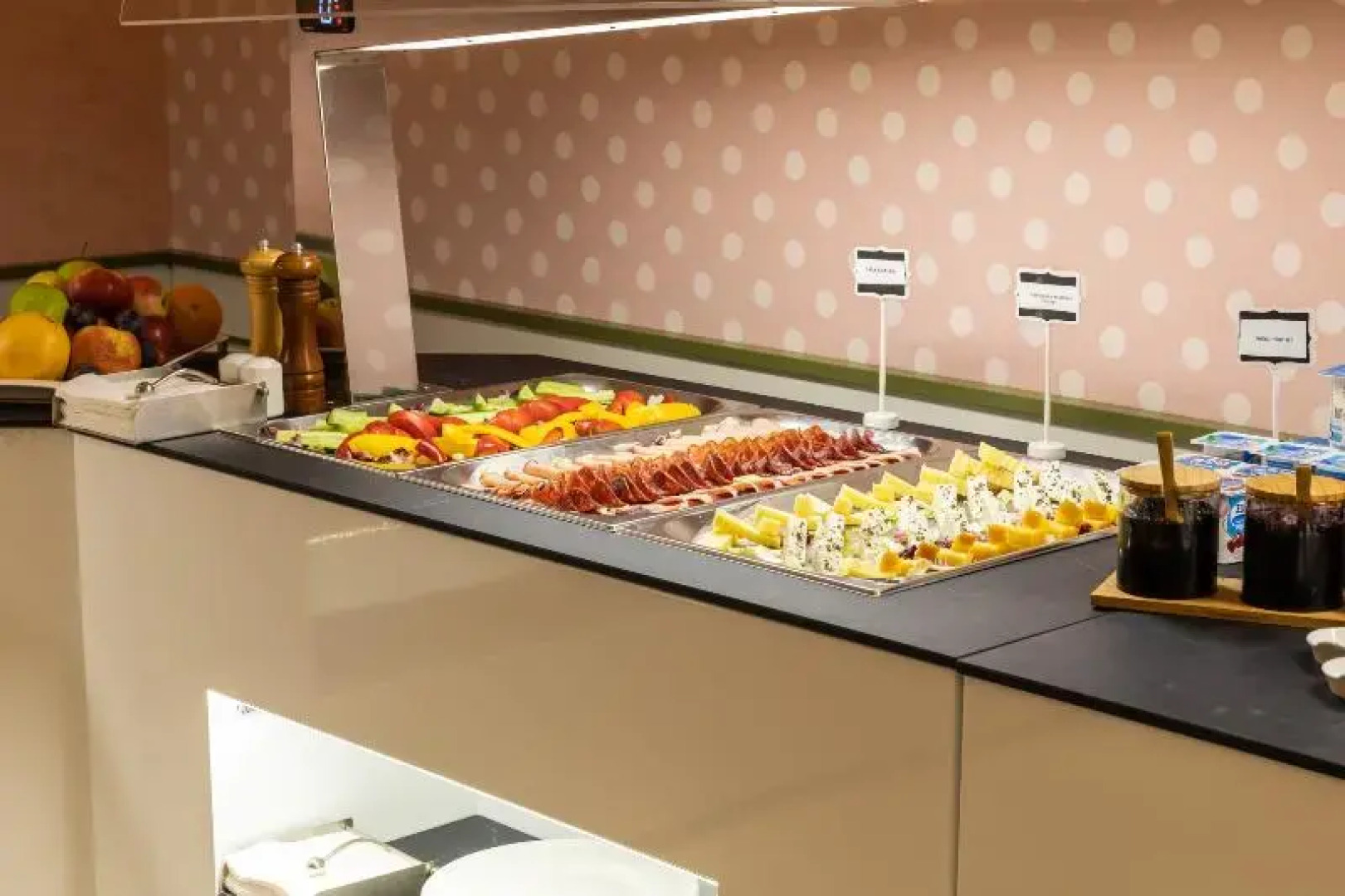 Ramada By Wyndham Parc Slatina