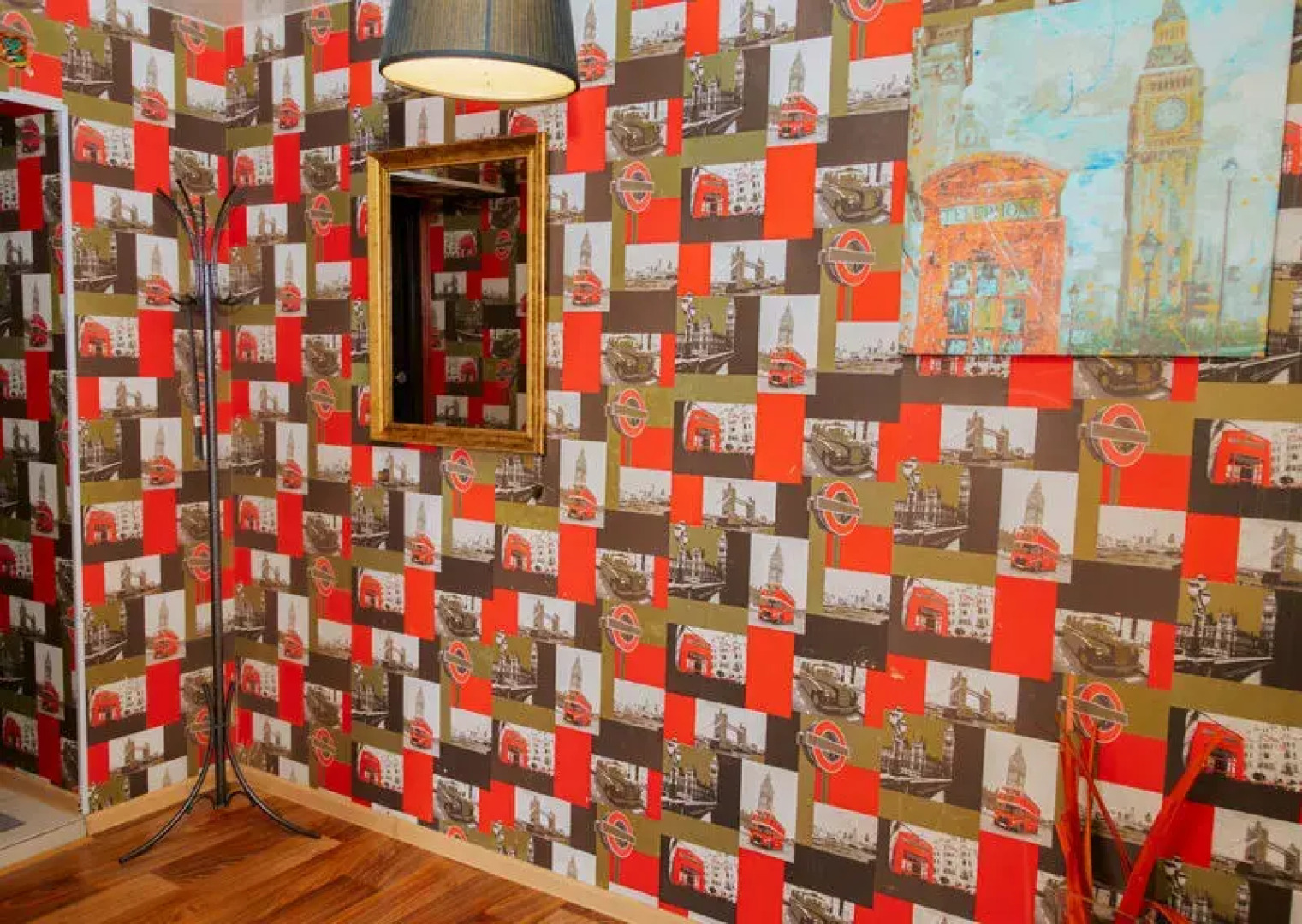 Viburnum on str. Leningradskaya, bld. 37