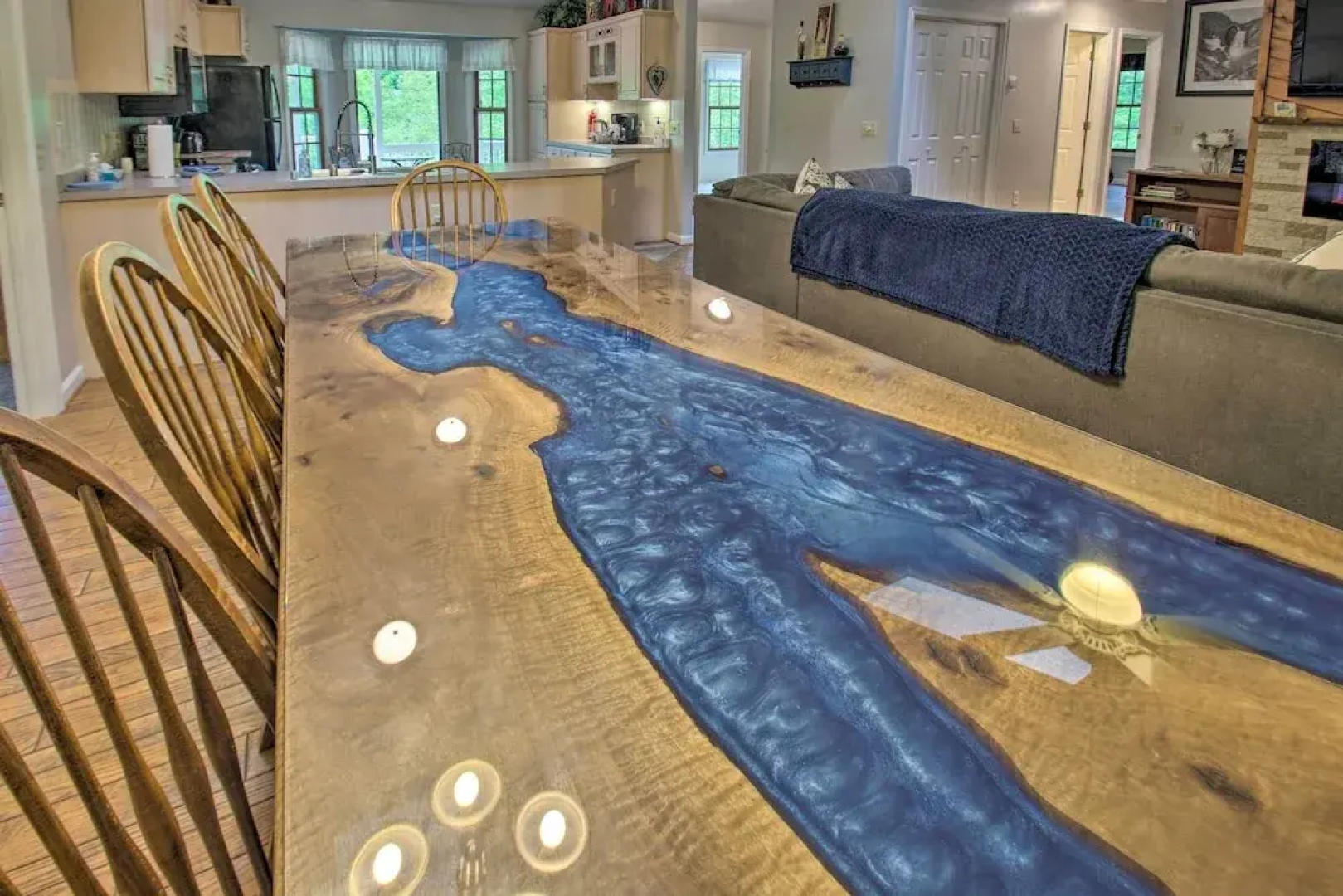 17-seat Theater, Hot Tub & Game Room: Ideal Home!