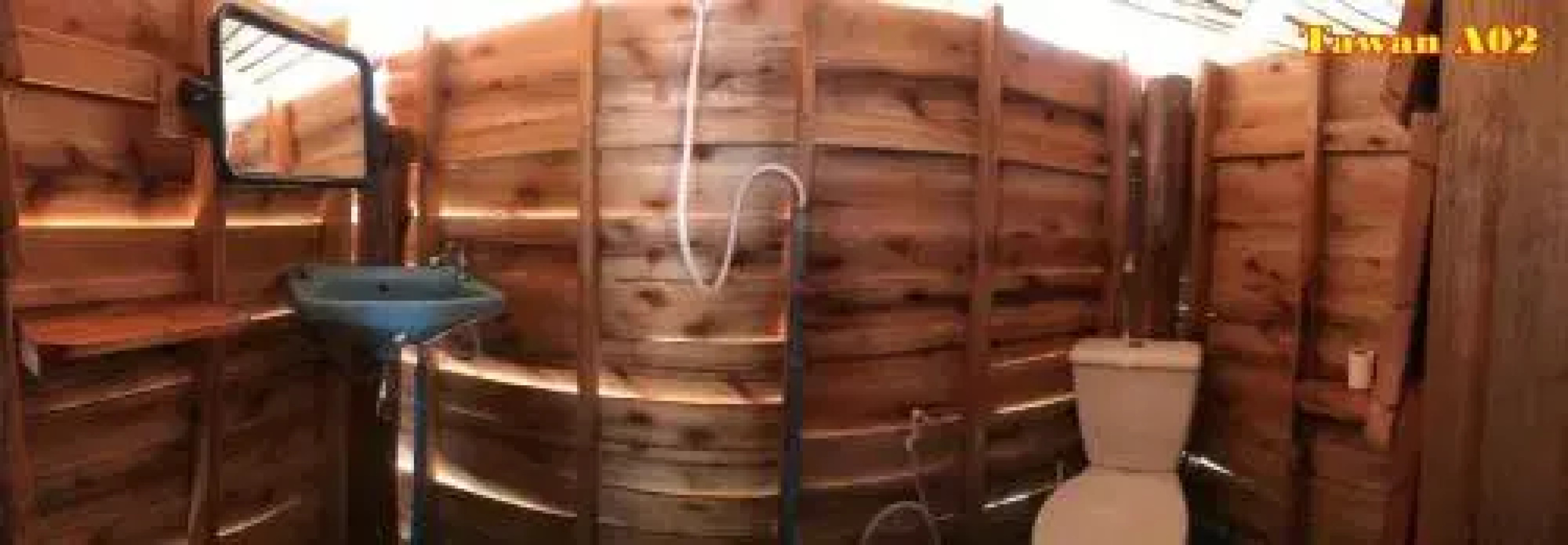 Tawan Bar and Bungalow