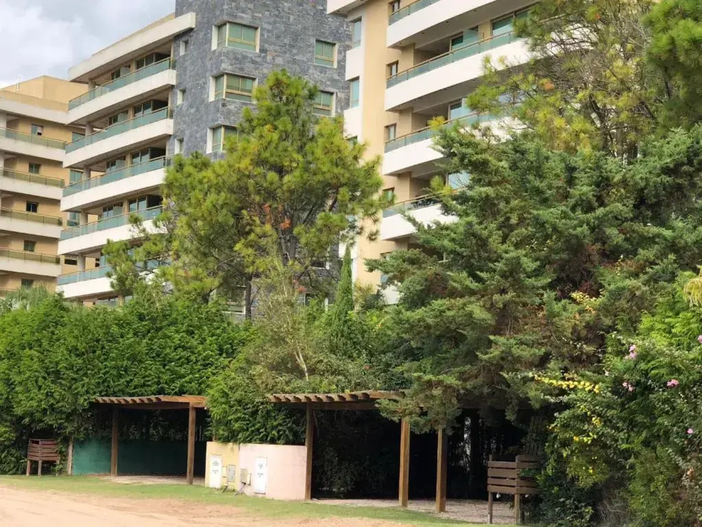 Albar III Building Pinamar