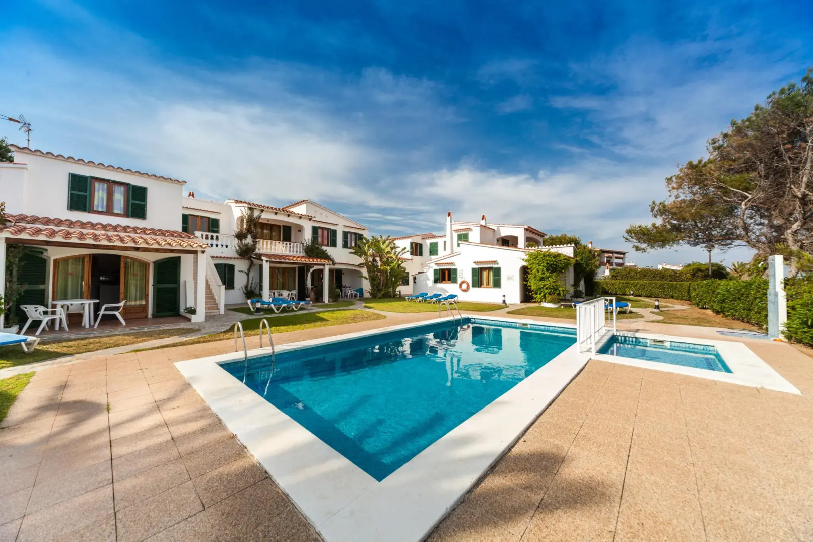 Apartamentos Arenal Playa