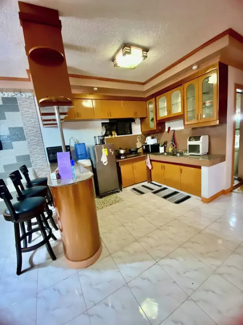 Len's Staycation 3bdr-2br-downstairs ,netflix&wifi