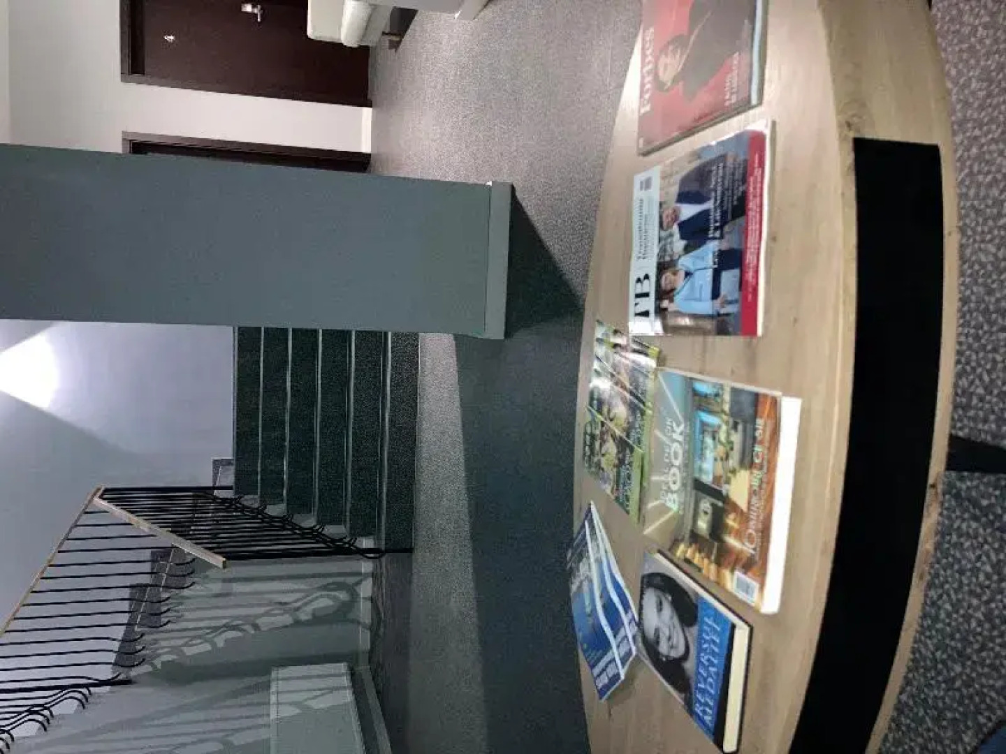 H 11 Downtown Aparthotel