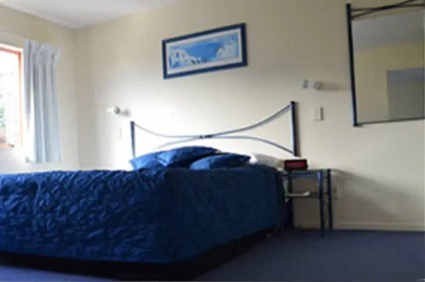 Albany Executive Motor Inn