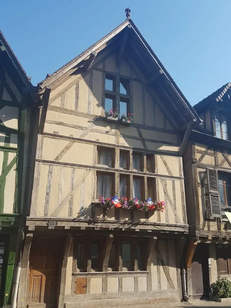 Troyes appartement centre ville