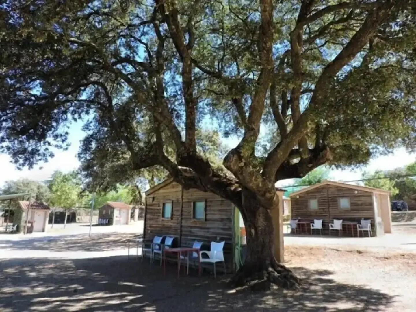 Hostal - Camping Ciudad de Cáceres