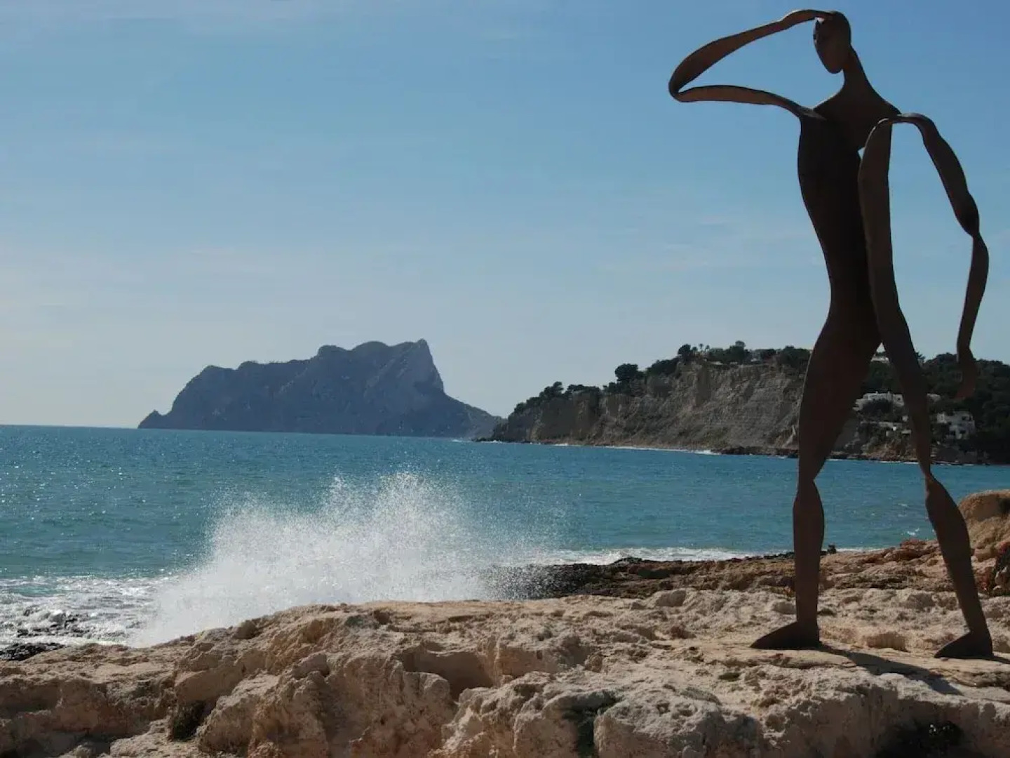 Coastal Villa Near Beaches