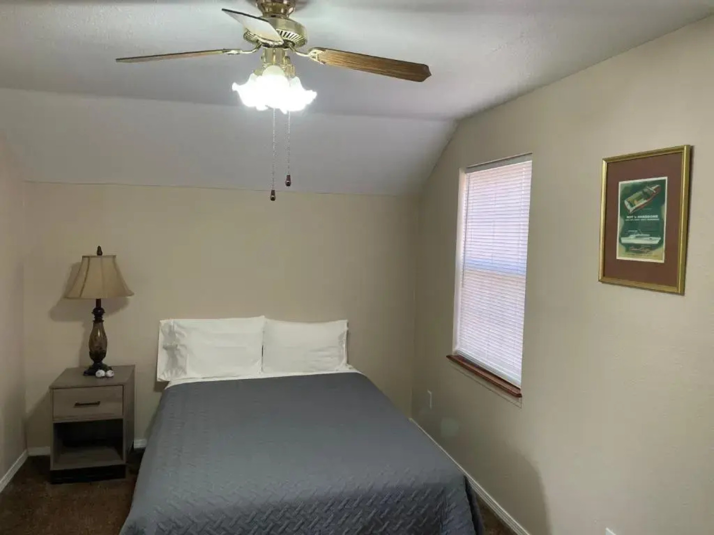 Lakeshore Fishing Cabins All 6 cabins