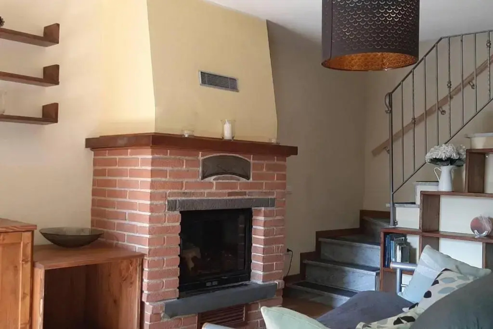 Beautiful 2-bed House in Longoio, Bagni Di Lucca