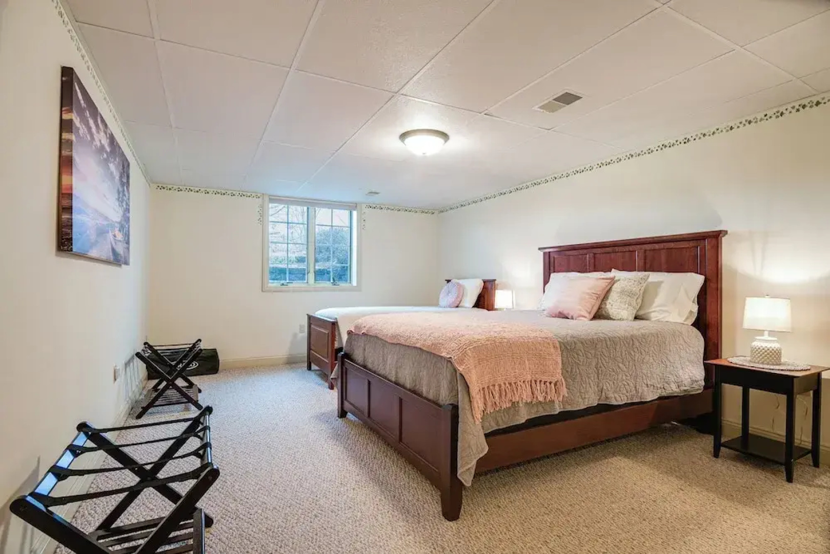 4 Mi to the Amish Village: Spacious Home w/ Deck!