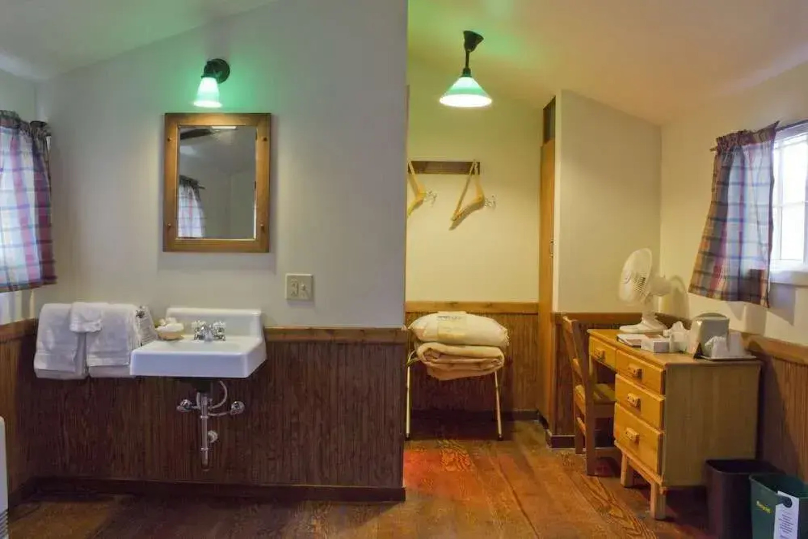 Roosevelt Lodge & Cabins