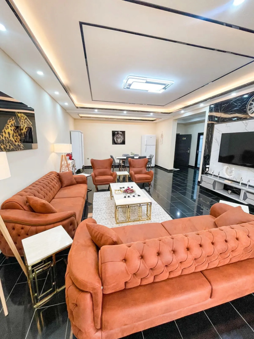 Colony Club Resort & Casino (The old Palm Spring Resort)