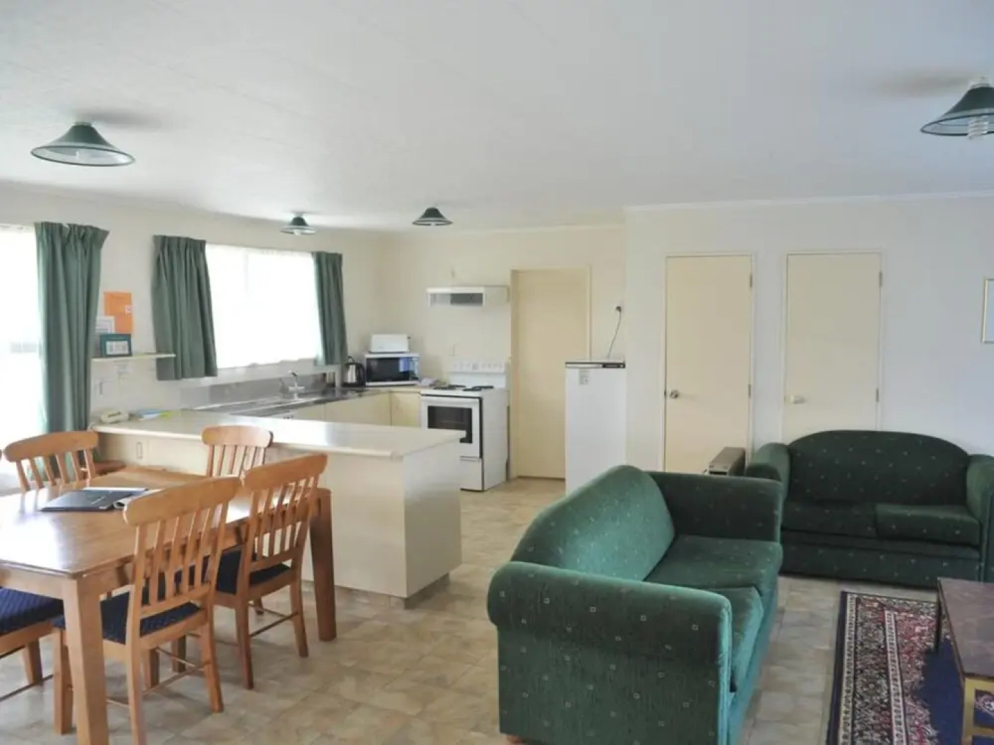 Alexandra Garden Court Motel