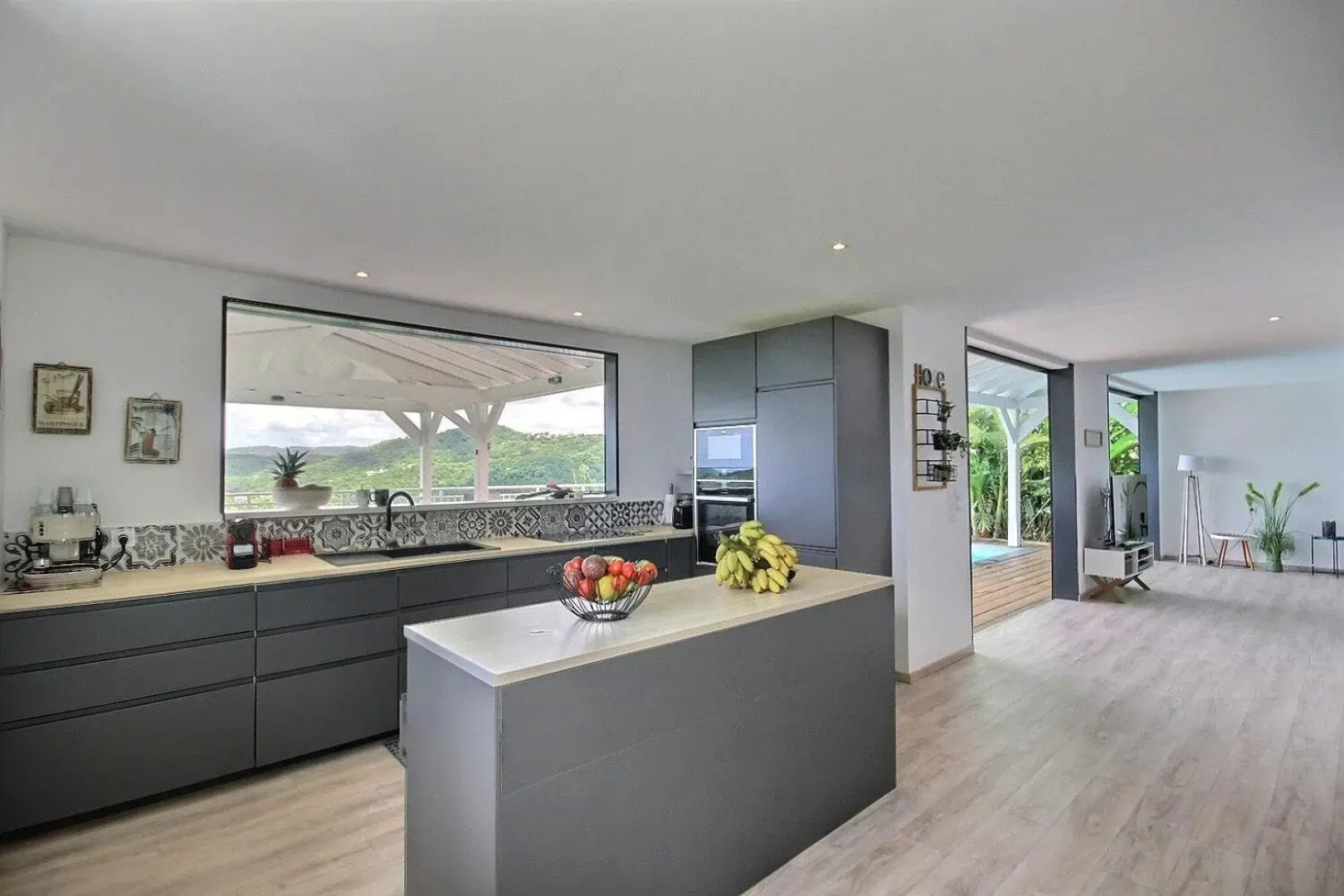 Villa Lanati, 4 ch avec piscine & vue campagne