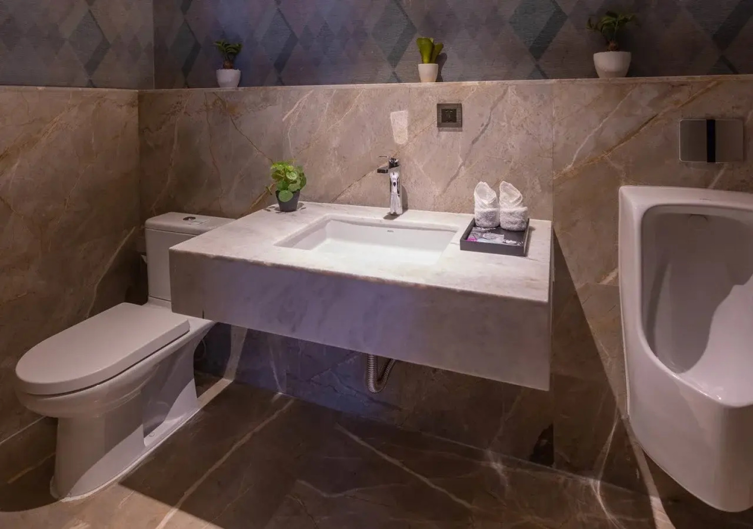 Mercure Xiangyang Railway Station