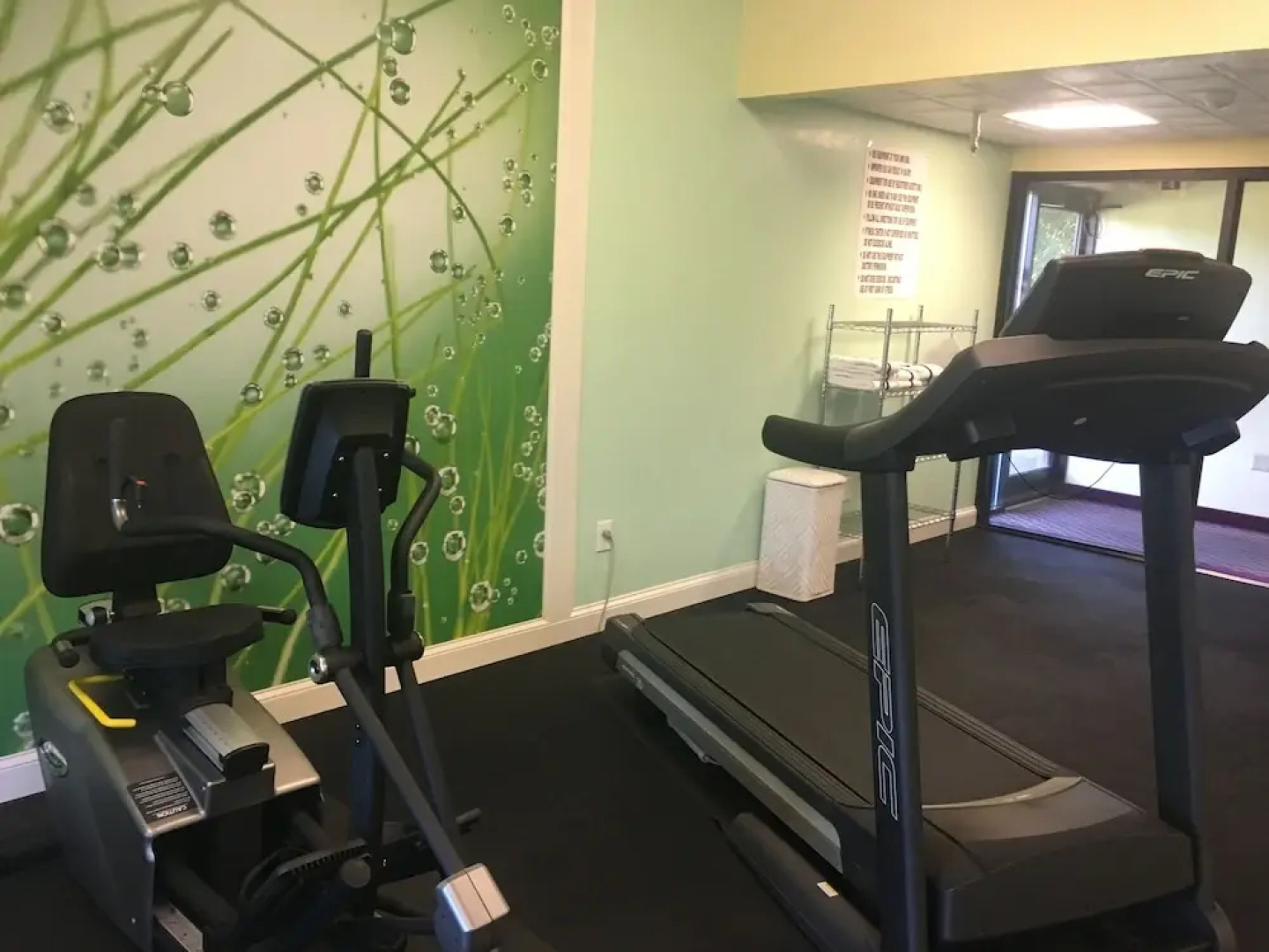 Mountain Inn & Suites - Erwin / I-26 at Exit 40