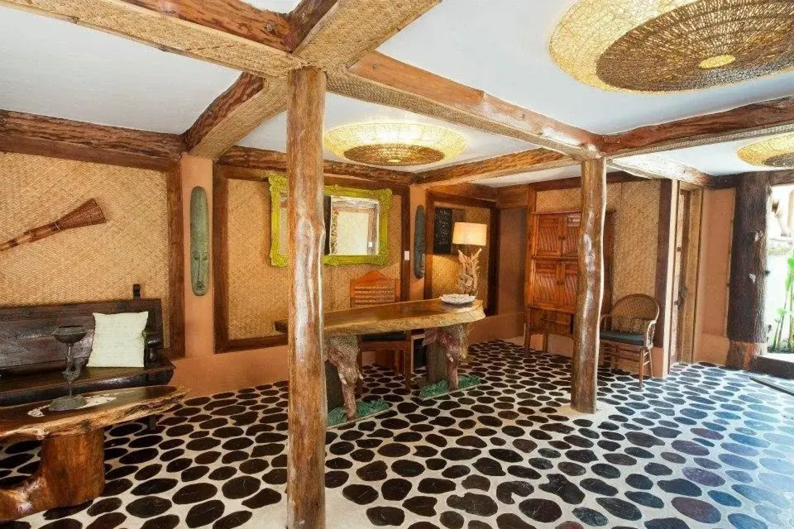 Aamori Boutique Hotel