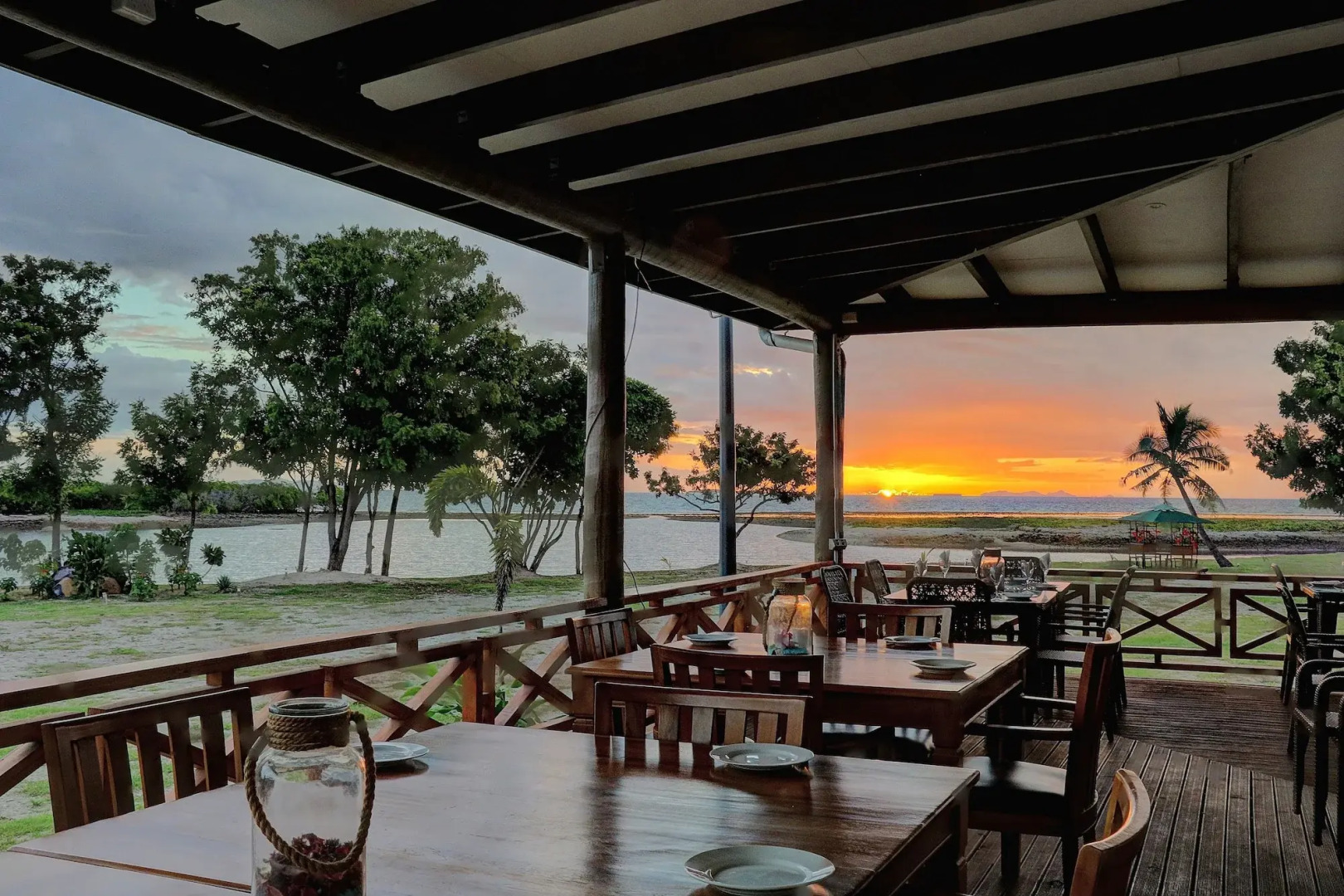 Nila Beach Resort Fiji