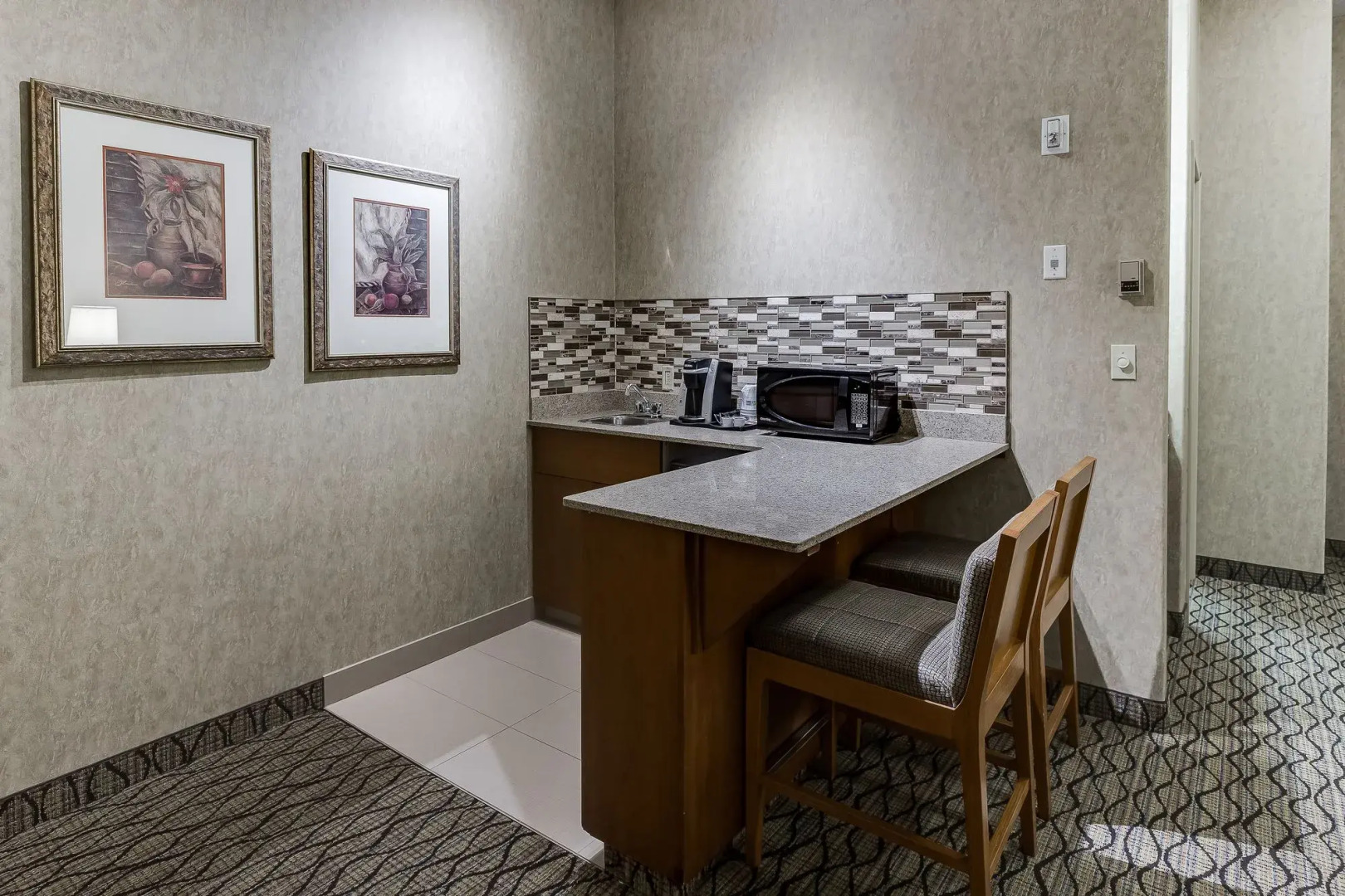 Holiday Inn Express & Suites Saskatoon by IHG