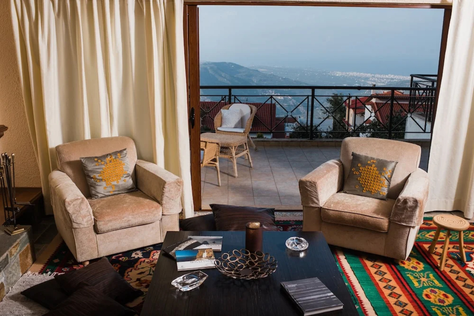 Traditional Luxury Villa Armonia