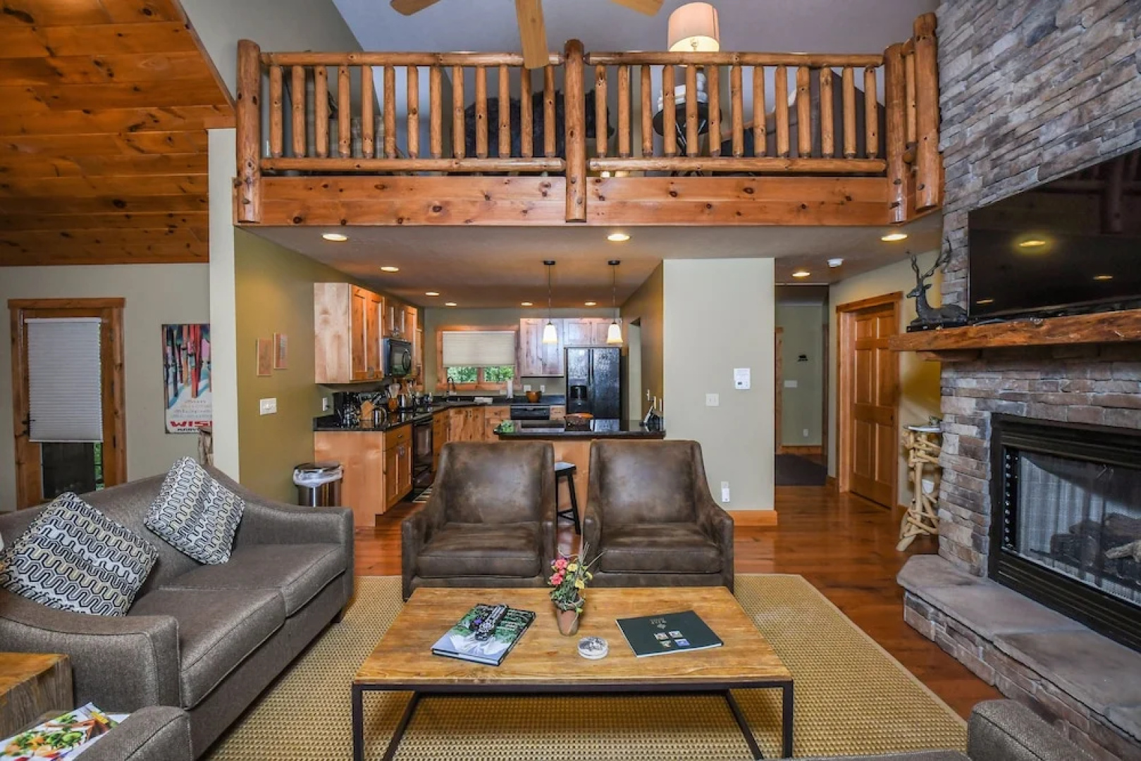 Bears Lair 4 Bedroom House