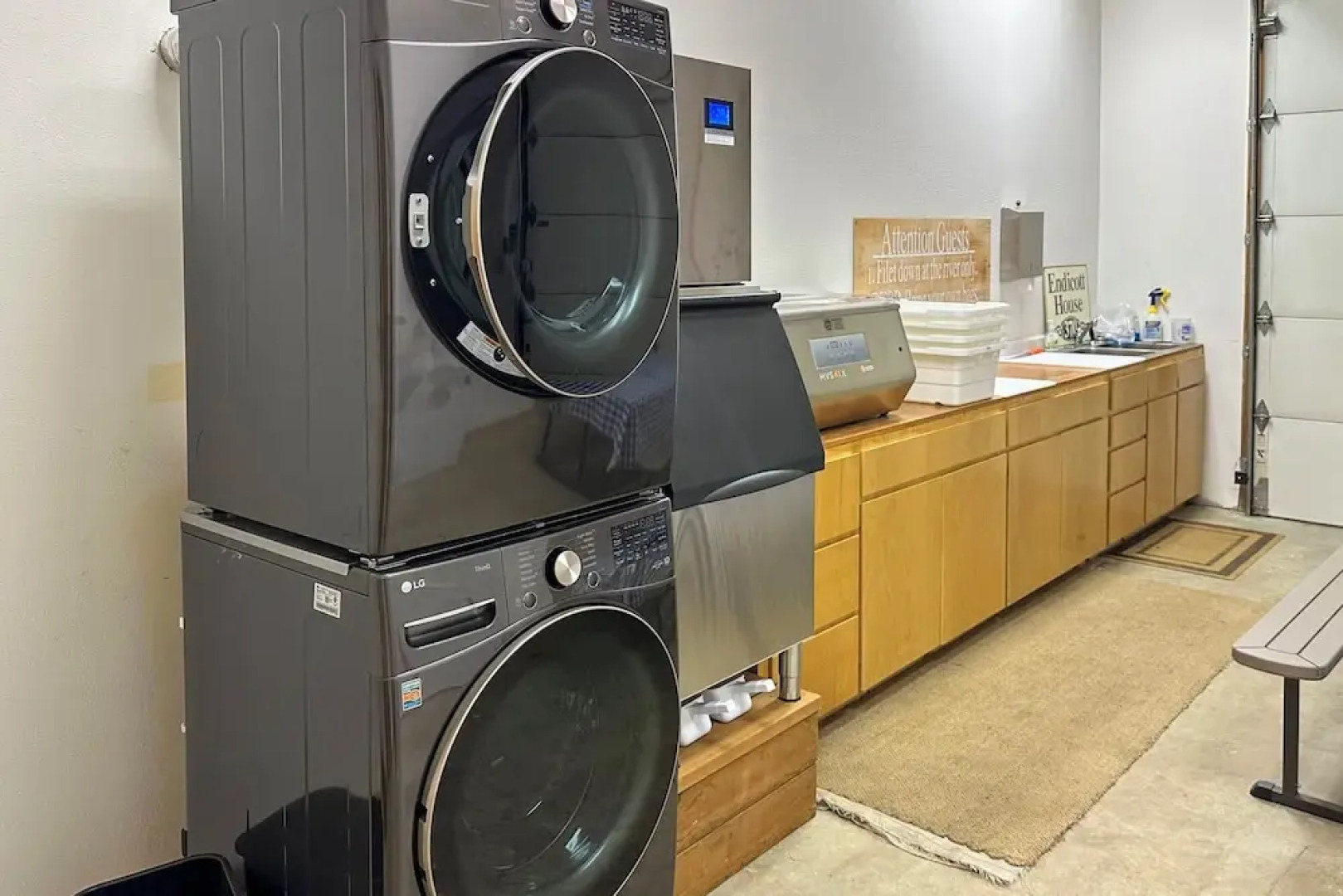 River Views & Fire Pit: Cozy Soldotna Apartment!