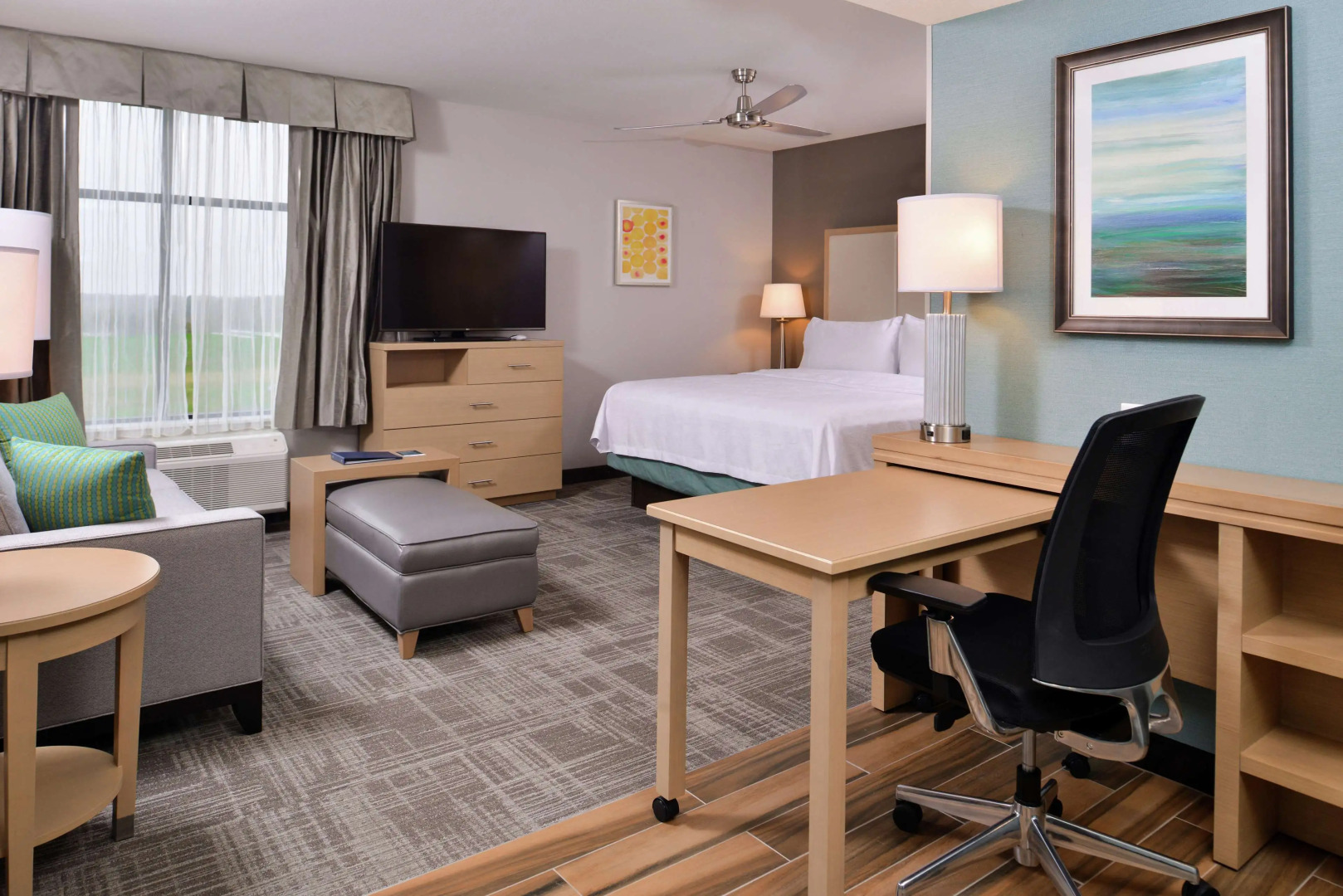Homewood Suites by Hilton Des Moines Airport