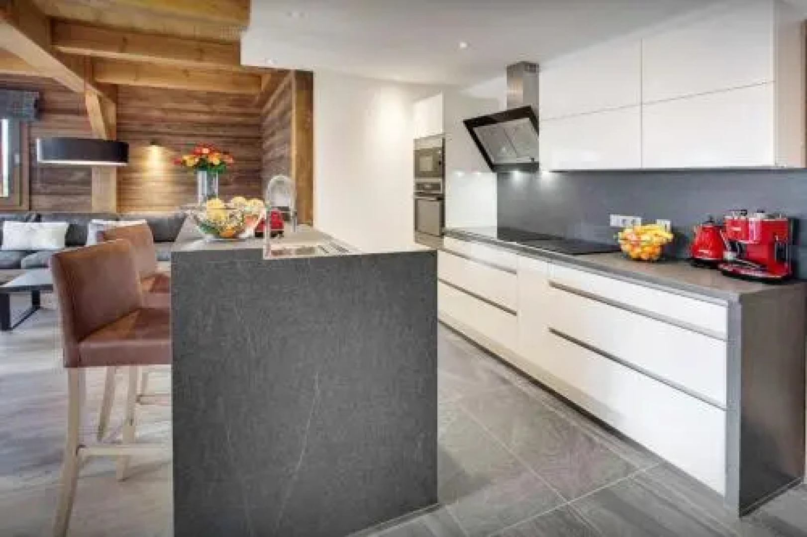 Chalet Meringue - OVO Network