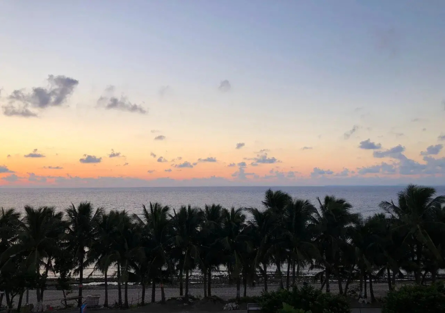 OYO 889 Amboy Hometel