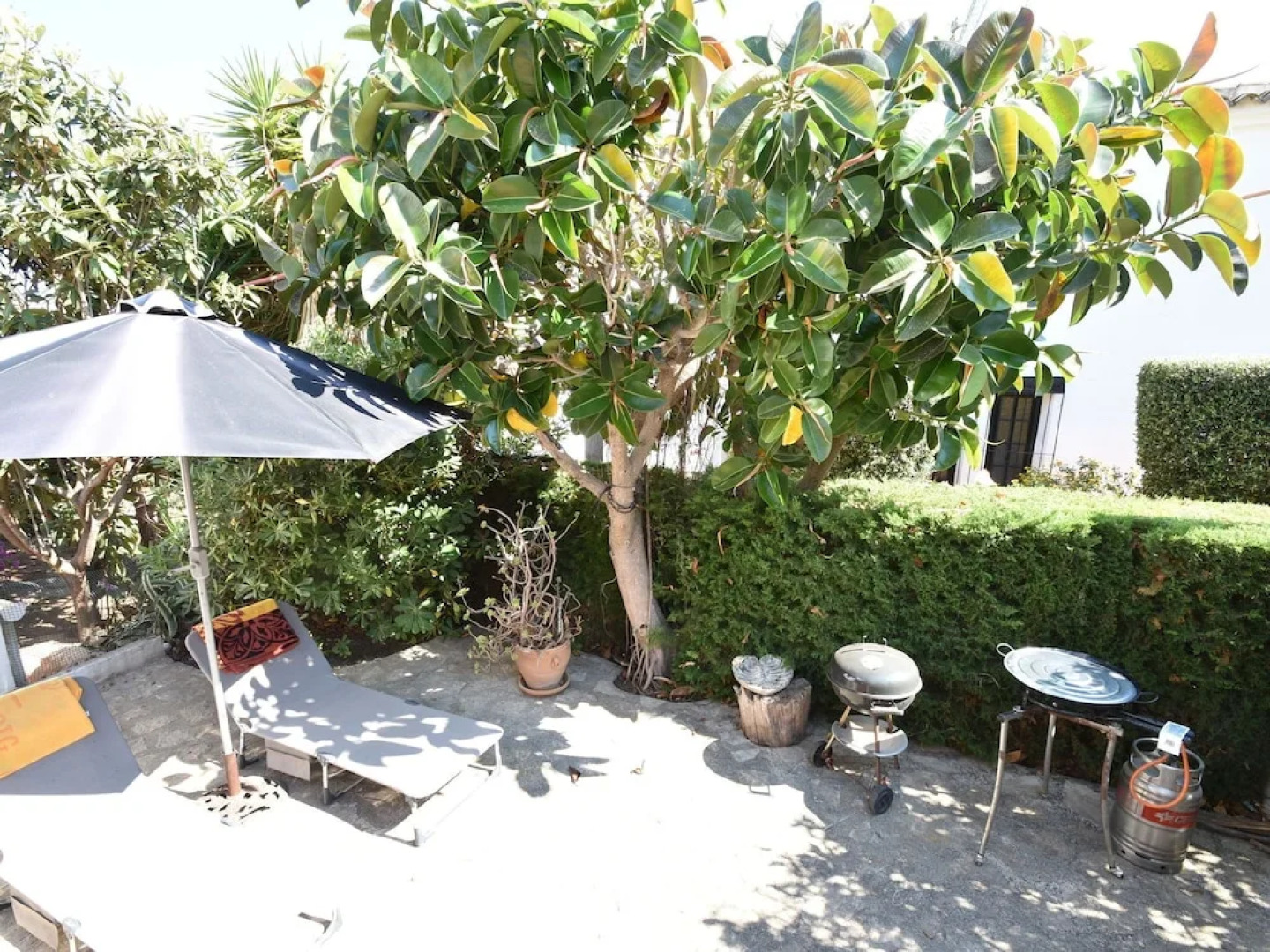 Typical Spanish House Large Pool in a Small Urbanization Near the Sea