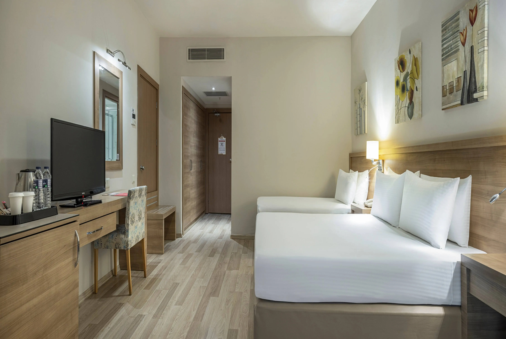 Travelodge by Wyndham Deltona