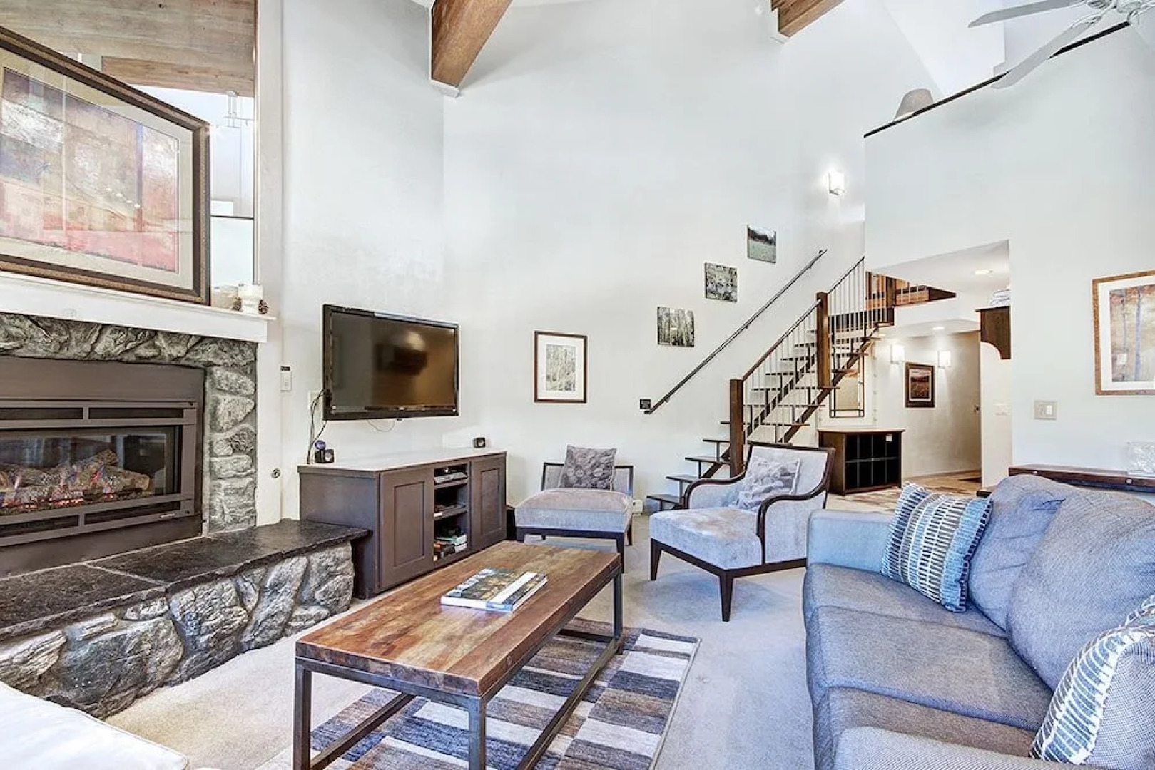 Tyra Summit B3A by RedAwning