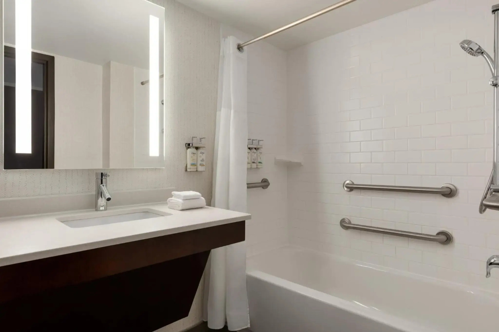 Holiday Inn Virginia Beach - Norfolk by IHG