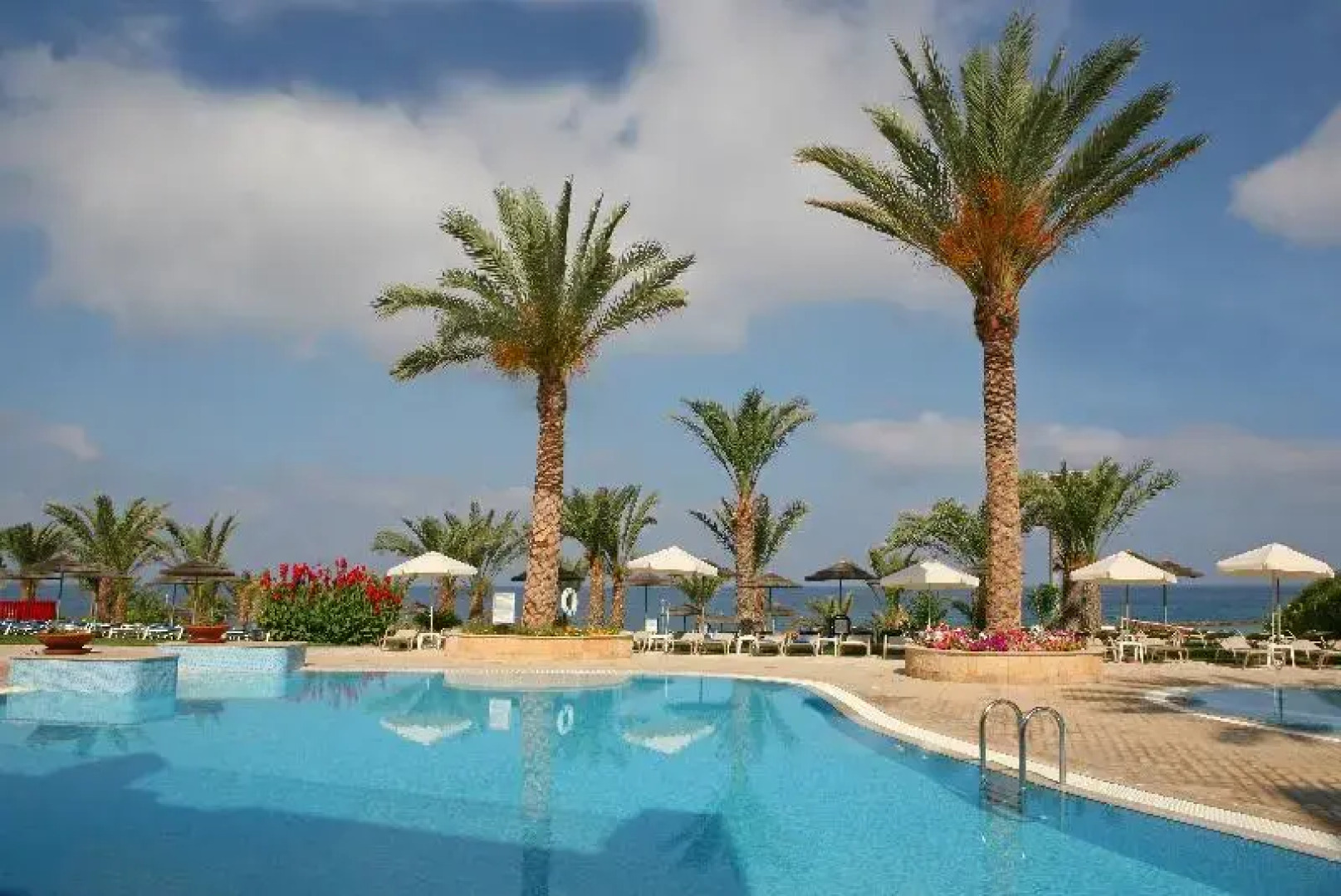 St. George Gardens & Suites