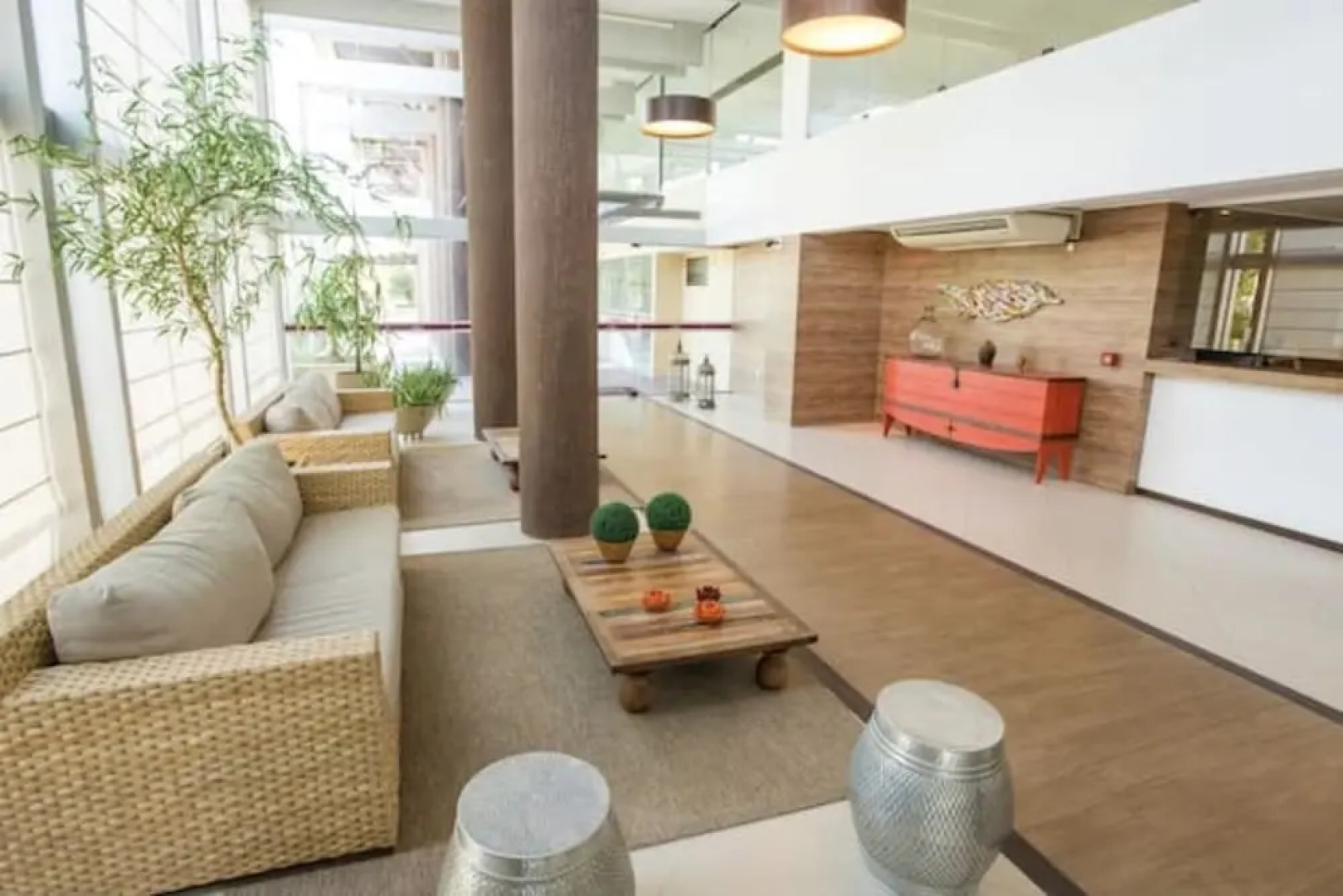 Cobertura Beira-Mar c/ Piscina Privativa – Barra Bali 417