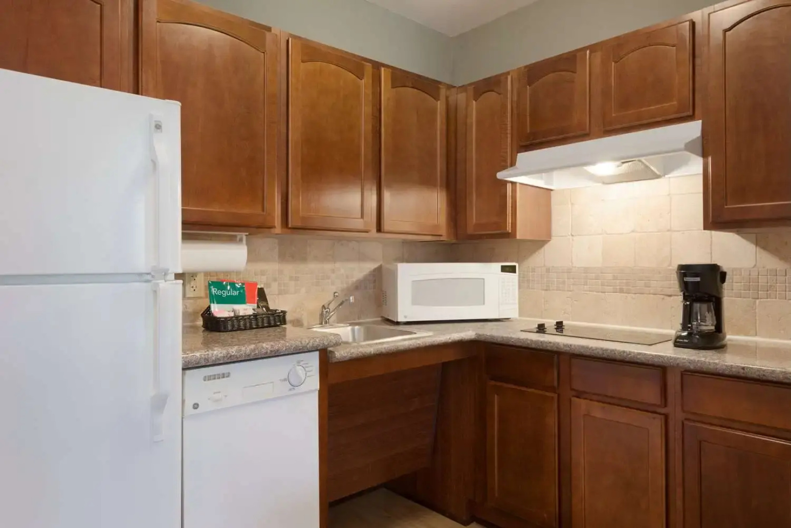 Homewood Suites Jacksonville Deerwood Park