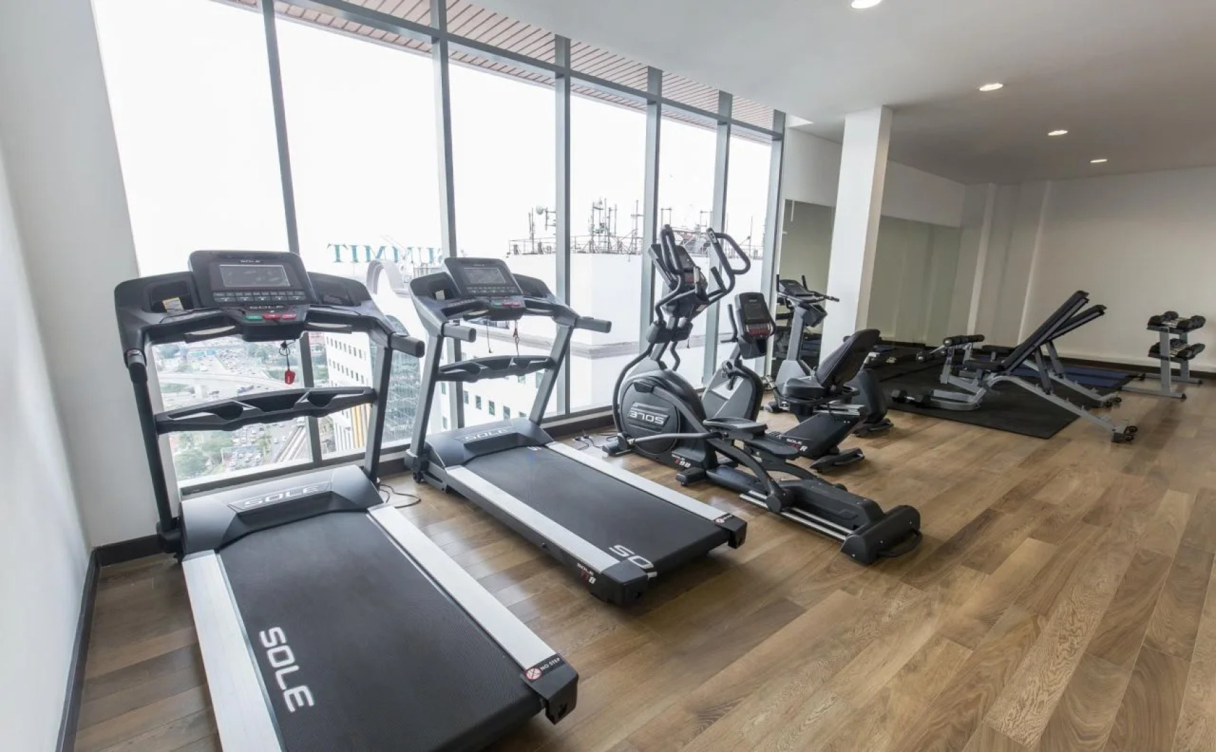 Da Men Suites S by Subhome