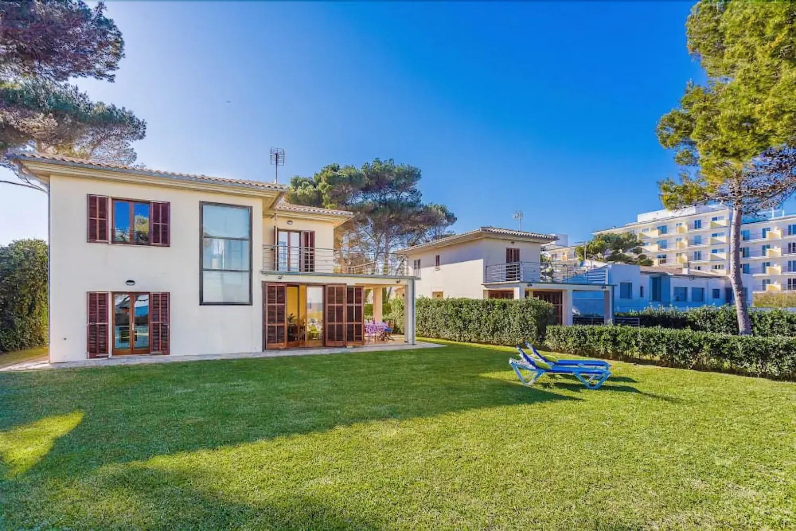 Villa de les Aguiles