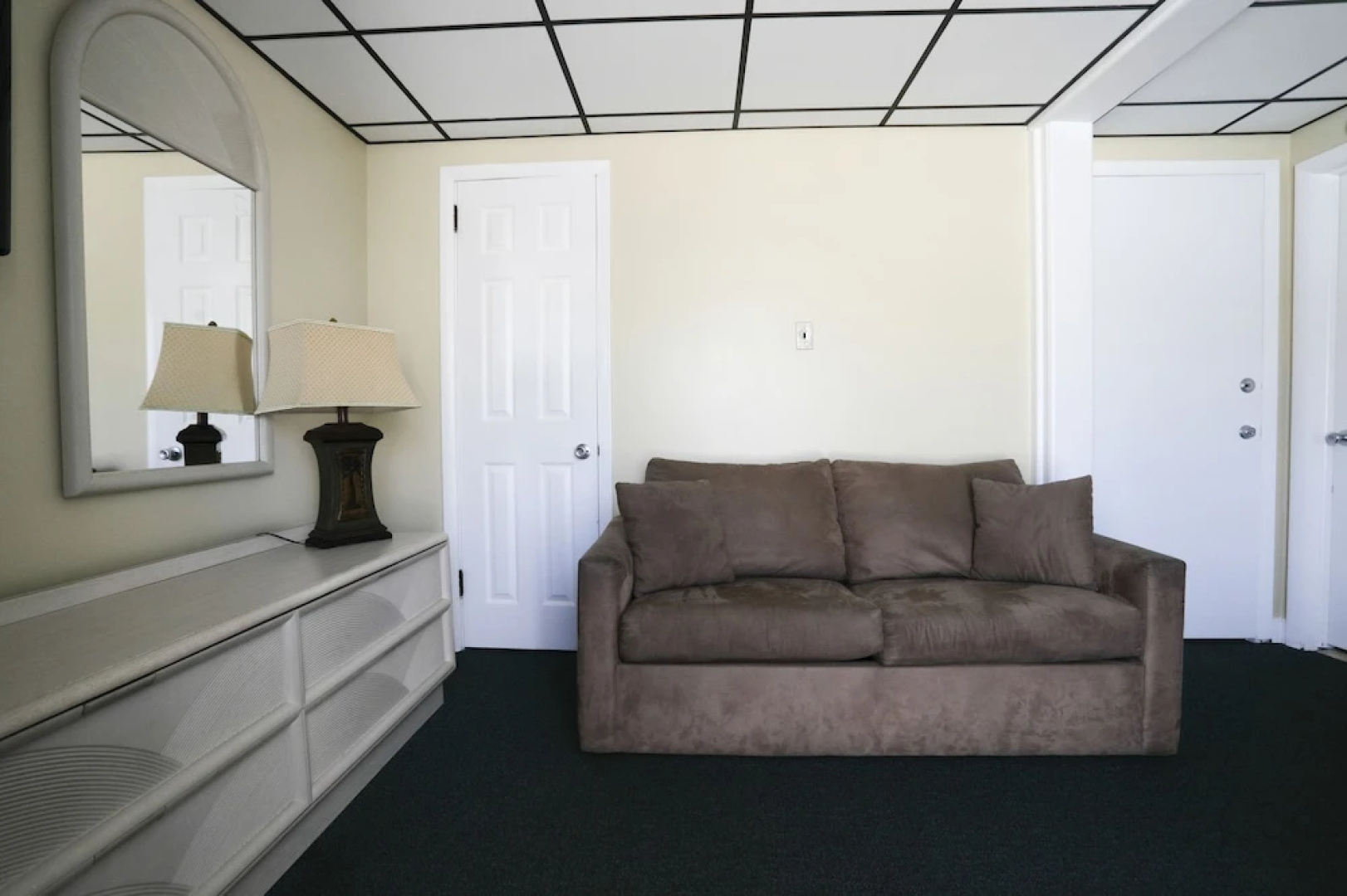 Riviera Resorts & Suites