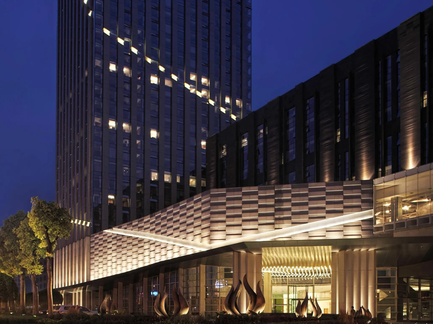 The Lotus Hotel Chongqing